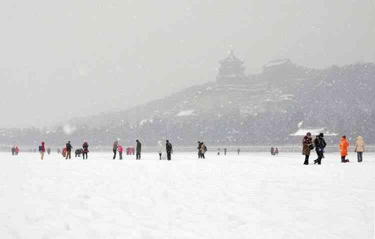 雪景ai文案