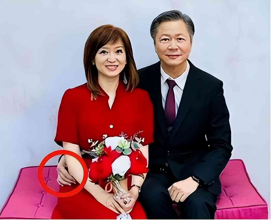 浪漫婚照时光：朋友圈文艺风格婚纱照文案精选